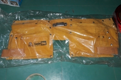 ขายกระเป๋าหนังเครื่องมือช่างKing Eagle Made in Taiwan.งานดี