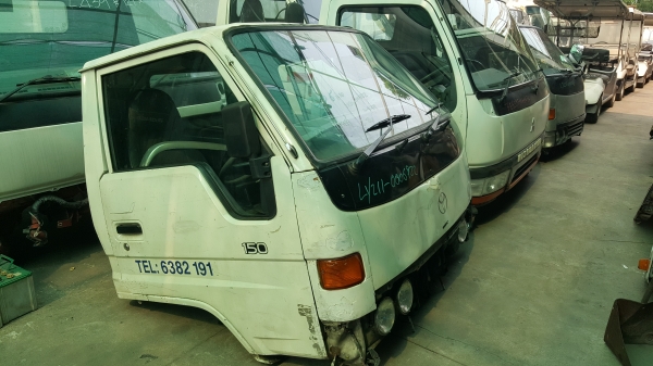 ขายหัว โตโยต้า ไดน่า การ์ตูน 2  ใบปัด