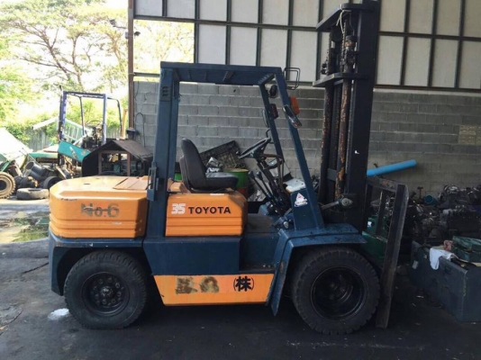 ขาย ฟอล์คลิฟต์ 3.5 ตัน TOYOTA 5FD35 รถนอกนำเข้าจากญี่ปุ่น ขาย ฟอล์คลิฟต์ 3.5 ตัน TOYOTA 5FD35 รถนอกนำเข้าจากญี่ปุ่น