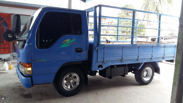 ขาย4ล้อกลาง NHR  เครื่อง 4JG  285000บาท ราคาคุยได้จ้า