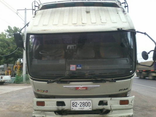 ขาย10ล้อ2เพลาFM3M240ติดเครนUNIC500ขาเหลี่ยม4ปลอก3ชักพื้นเรียบ6เมตร