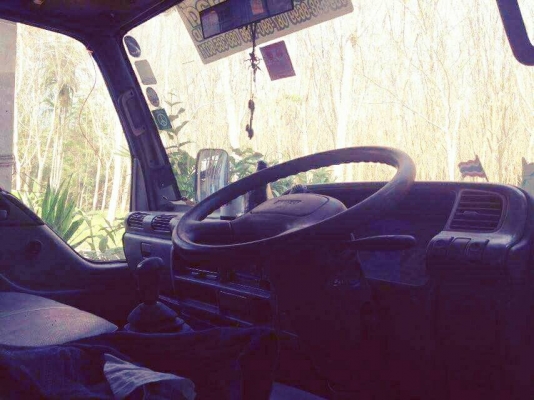 ขายหกล้อ NKR 115 ยาว 4.30 หัวกาตูน พวงมาลัยเพาเวอ ราคานี้ทำสีไห้ไหม่เอี่ยมครับ ขายหกล้อ NKR 115 ยาว 4.30 หัวกาตูน พวงมาลัยเพาเวอ ราคานี้ทำสีไห้ไหม่เอี่ยมครับ