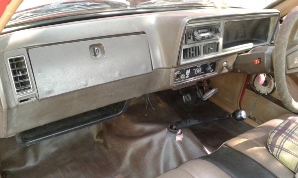 ขายKB 2200 หน้าตาเดิม เครื่องดี ครัชชีสวยไม่ผุ แอร์ครบ สวยใส