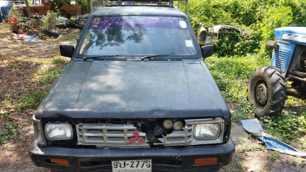 กระบะมิสซู l200 หัวเดียว เครื่อง 4d56 ทะเบียนขาดปี 50 พร้อมโอนพร้อมขับ ขาย 29,000 บาท กระบะมิสซู l200 หัวเดียว เครื่อง 4d56 ทะเบียนขาดปี 50 พร้อมโอนพร้อมขับ ขาย 29,000 บาท