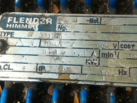 มอเตอร์เกียร์ทด FLENDER HIMMEL ขนาด 5.5 แรงม้า ของเยรมัน ทดแล้วหมุนที่  95 รอบต่อนาที แรงบิดเยอะขับโหลดได้เป็นตันๆ