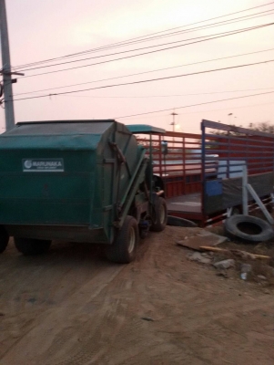 จัดส่ง ไปสงขลาครับ รถดูดฝุ่น กวาดพื้นถนน ท่านใดสนใจโทรสอบถามได้นะครับ