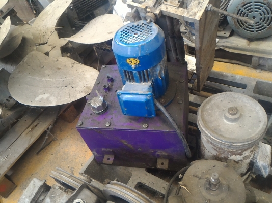 ชุดเพาวเอร์ยูนิค ปั๊มไฮดรอลิค มอเตอร์ขับ 1 แรงม้า ขนาดควาจุถังเก็บ 30 - 40 ลิตร ม