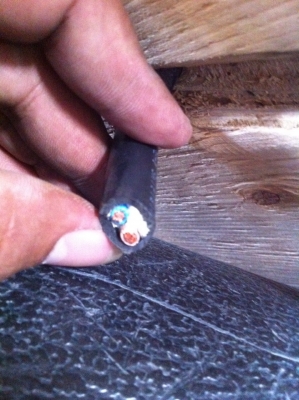 สายไฟใหม่ยังไม่แกะ มีทั้งหมด 12ม้วน ขนาด2x4 / ยาว 500ม. น้ำหนัก 135 กก.+- ขนาดเท่ากันทั้ง12 ม้วน สายไฟใหม่ยังไม่แกะ มีทั้งหมด 12ม้วน ขนาด2x4 / ยาว 500ม. น้ำหนัก 135 กก.+- ขนาดเท่ากันทั้ง12 ม้วน