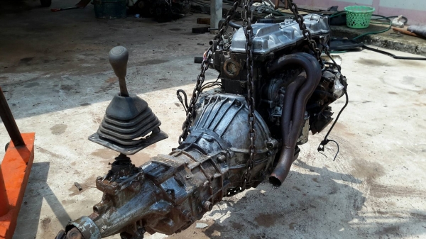 ขายเครื่องเกียร์2L โตโยต้า สภาพดี ขายเครื่องเกียร์2L โตโยต้า สภาพดี