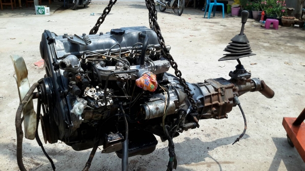 ขายเครื่องเกียร์2L โตโยต้า สภาพดี ขายเครื่องเกียร์2L โตโยต้า สภาพดี