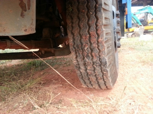 รถเทเลอร์ท้ายเป็ด ยี่ห้ออีซูซุ รุ่นKT26 พวงมาลัยเพาเวอร์ ยางสภาพดีดอกเต็ม รถเทเลอร์ท้ายเป็ด ยี่ห้ออีซูซุ รุ่นKT26 พวงมาลัยเพาเวอร์ ยางสภาพดีดอกเต็ม