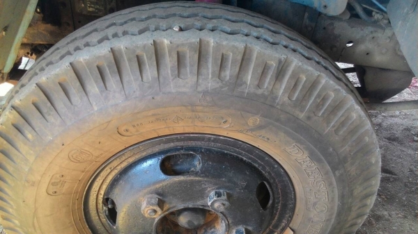 รถเทเลอร์ท้ายเป็ด ยี่ห้ออีซูซุ รุ่นKT26 พวงมาลัยเพาเวอร์ ยางสภาพดีดอกเต็ม รถเทเลอร์ท้ายเป็ด ยี่ห้ออีซูซุ รุ่นKT26 พวงมาลัยเพาเวอร์ ยางสภาพดีดอกเต็ม