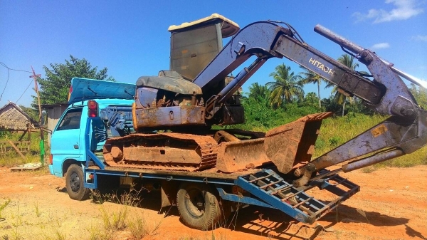 รถเทเลอร์ท้ายเป็ด ยี่ห้ออีซูซุ รุ่นKT26 พวงมาลัยเพาเวอร์ ยางสภาพดีดอกเต็ม รถเทเลอร์ท้ายเป็ด ยี่ห้ออีซูซุ รุ่นKT26 พวงมาลัยเพาเวอร์ ยางสภาพดีดอกเต็ม