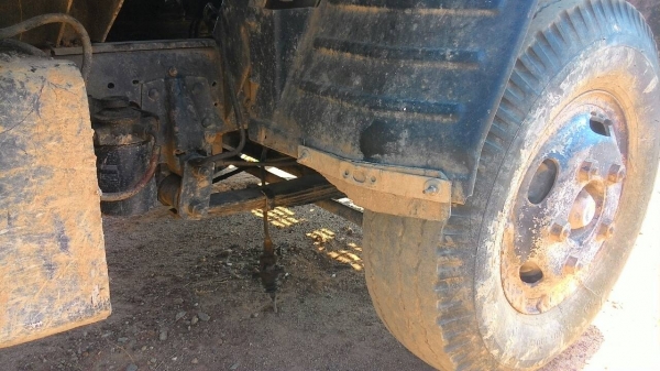 รถดั๊มอีซูซุ NPR จดทะเบียน 2543 รหัสแซซซี NPR58G ทะเบียนจดลักษณะ " ยกได้มีข้างเสริม "