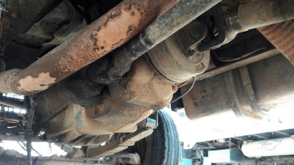 รถดั๊มอีซูซุ NPR จดทะเบียน 2543 รหัสแซซซี NPR58G ทะเบียนจดลักษณะ " ยกได้มีข้างเสริม "