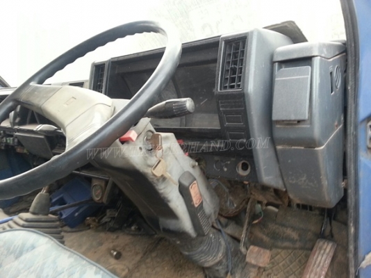 รถดั๊มอีซูซุ NPR จดทะเบียน 2543 รหัสแซซซี NPR58G ทะเบียนจดลักษณะ " ยกได้มีข้างเสริม "