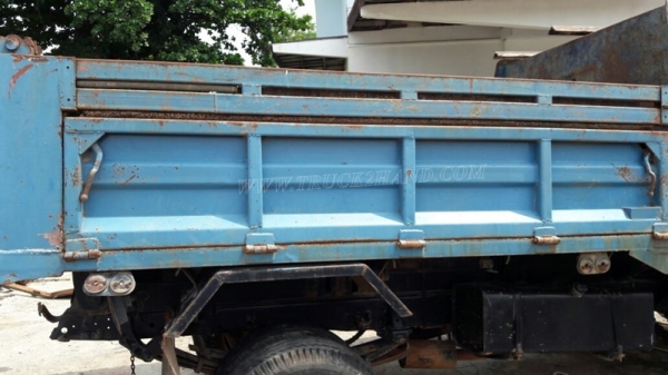 รถดั๊มอีซูซุ NPR จดทะเบียน 2543 รหัสแซซซี NPR58G ทะเบียนจดลักษณะ " ยกได้มีข้างเสริม "