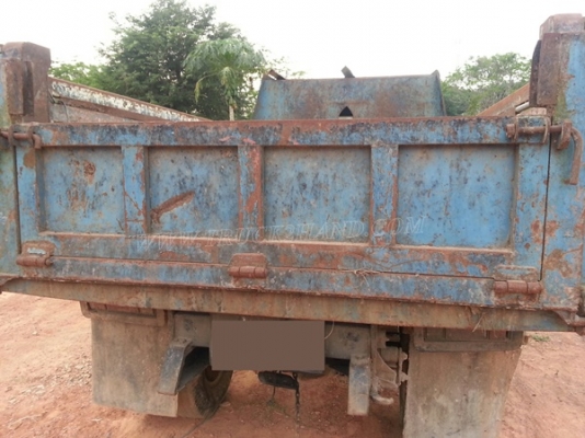 รถดั๊มอีซูซุ NPR จดทะเบียน 2543 รหัสแซซซี NPR58G ทะเบียนจดลักษณะ " ยกได้มีข้างเสริม "