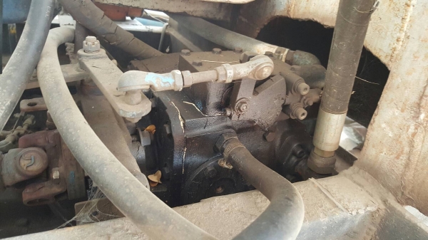 ขาย รถโม่ปูนแบบโซ่ 4 คิว HINO KL300 เครื่อง EC100 145 แรงม้า คัสซีสวยตลอดเส้น วางหัว F18 ทะเบียนครบ รถใช้งานอยู่เป็นประจำ ราคาต่อรองได้ ขาย รถโม่ปูนแบบโซ่ 4 คิว HINO KL300 เครื่อง EC100 145 แรงม้า คัสซีสวยตลอดเส้น วางหัว F18 ทะเบียนครบ รถใช้งานอยู่เป็นประจำ ราคาต่อรองได้