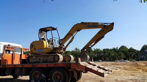 ขาย!! >>> Komatsu Pc45R รุ่น 8 <<< รถพร้อมใช้งาน ราคา 425,000 บาท ขาย!! >>> Komatsu Pc45R รุ่น 8 <<< รถพร้อมใช้งาน ราคา 425,000 บาท