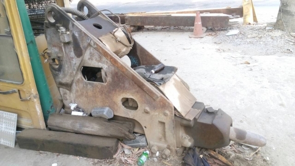 ขายหัวเจอะยี่ห้อ N P K. ใส่รถรุ่น 200 ขายถูกรับประกันใช้งานได้ครับ ขายหัวเจอะยี่ห้อ N P K. ใส่รถรุ่น 200 ขายถูกรับประกันใช้งานได้ครับ