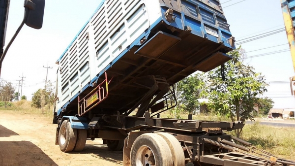 **1,300,000 บ.ต่อรอง/// 10ล้อ2เพลา ISUZU ROCKY FXZ-240 (K) พ่วงแม่+ลูกดั้ม เครื่อง/เกียร์ เดิม แน่น แรงดี ช่วงล่างเดิม คัสซีสวย เดิมๆ ไม่ดาม ไม่บวม หัวสวยภายในสวย ครบ พาวเวอร์/ทริฟฟี่/แอร์ กระบะดั้มเกษตร ดั้มชลบุรี สภาพเดิมๆ ลูก2คานดั้มเหล็กเกษตร BJM.บรรจ **1,300,000 บ.ต่อรอง/// 10ล้อ2เพลา ISUZU ROCKY FXZ-240 (K) พ่วงแม่+ลูกดั้ม เครื่อง/เกียร์ เดิม แน่น แรงดี ช่วงล่างเดิม คัสซีสวย เดิมๆ ไม่ดาม ไม่บวม หัวสวยภายในสวย ครบ พาวเวอร์/ทริฟฟี่/แอร์ กระบะดั้มเกษตร ดั้มชลบุรี สภาพเดิมๆ ลูก2คานดั้มเหล็กเกษตร BJM.บรรจ