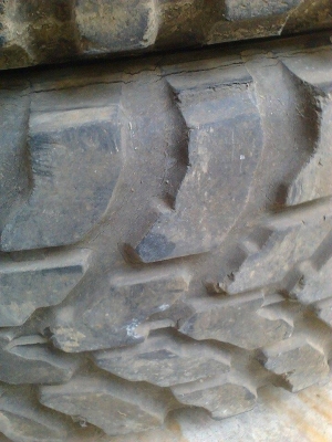 ยาง Mud ยี่ห้อToyo Made in Japan ขนาด195 R16 สี่เส้น ยาง Mud ยี่ห้อToyo Made in Japan ขนาด195 R16 สี่เส้น