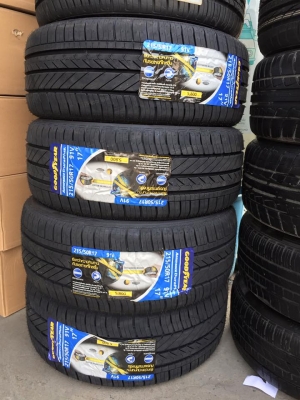 ขายยางใหม่ปี16 Goodyear 215 50 17 ราคาถูกมากเส้นละ 2,650 บาทเท่านั้น!!!! สนใจโทร 086-5601433 จุมรังสิต