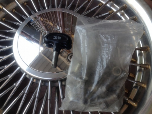 ล้อญี่ปุ่นเเท้ IMPOSSIBLE ขอบ17กว้าง7นิ้วอ๊อฟ38 5รู114สีเดิมๆสภาพสวยๆน็อตล้อครบ