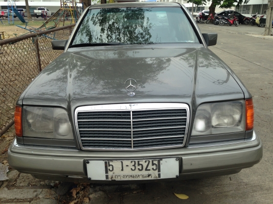 เบนซ์300eปี92 เกียร์ออโต แก๊สหัวฉีดเดิมๆขอขายเพียง85000