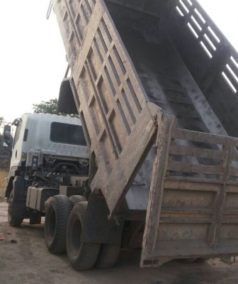 สิบล้อ อีซูชุ 360ปี53 แม่เดียว2เพา ดั้ม สภาพดีสวยเดิมๆพร้อมใช้ ทะเบียนพร้อมโอน ราคา 1,930,000บ ครับท่าน