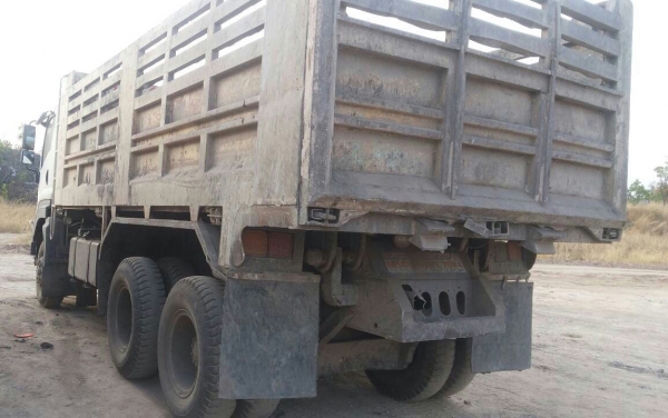 สิบล้อ อีซูชุ 360ปี53 แม่เดียว2เพา ดั้ม สภาพดีสวยเดิมๆพร้อมใช้ ทะเบียนพร้อมโอน ราคา 1,930,000บ ครับท่าน