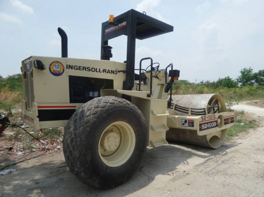 ขายด่วน รถบด INGERSOLL RAND สภาพสวยๆค่ะ