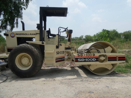 ขายด่วน รถบด INGERSOLL RAND สภาพสวยๆค่ะ