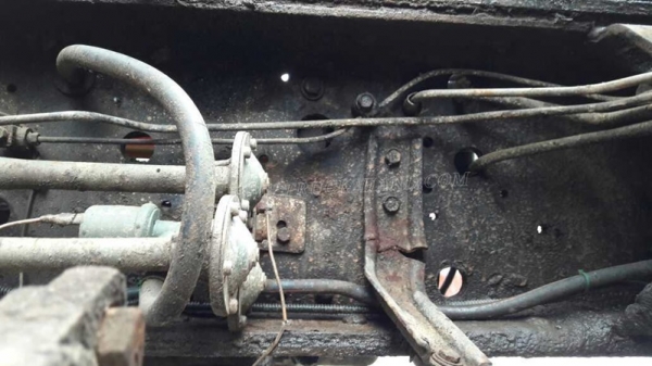 รถเทเลอร์ท้ายเป็ด ยี่ห้อมิตซู หน้ากากดำ สองเพลา 225K รถพร้อมใช้ มีภาพวีดีโอเครื่องประกอบด้วย