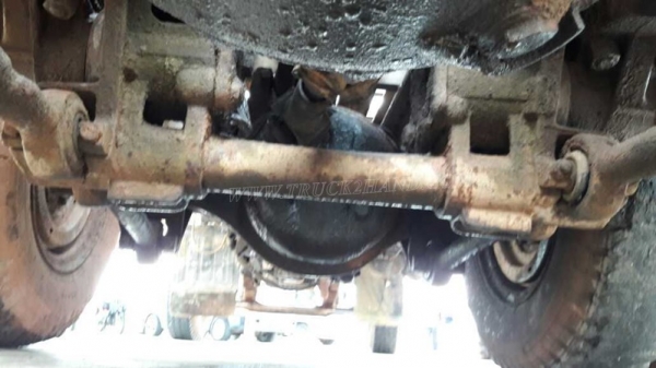 รถเทเลอร์ท้ายเป็ด ยี่ห้อมิตซู หน้ากากดำ สองเพลา 225K รถพร้อมใช้ มีภาพวีดีโอเครื่องประกอบด้วย