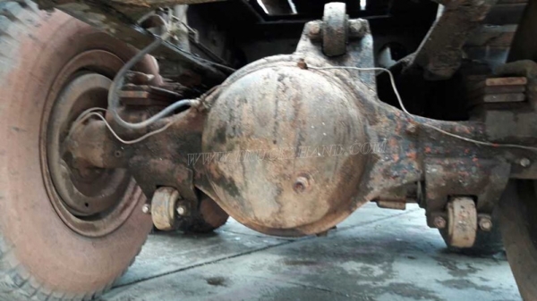 รถเทเลอร์ท้ายเป็ด ยี่ห้อมิตซู หน้ากากดำ สองเพลา 225K รถพร้อมใช้ มีภาพวีดีโอเครื่องประกอบด้วย