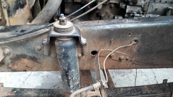 รถเทเลอร์ท้ายเป็ด ยี่ห้อมิตซู หน้ากากดำ สองเพลา 225K รถพร้อมใช้ มีภาพวีดีโอเครื่องประกอบด้วย