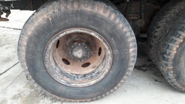 รถเทเลอร์ท้ายเป็ด ยี่ห้อมิตซู หน้ากากดำ สองเพลา 225K รถพร้อมใช้ มีภาพวีดีโอเครื่องประกอบด้วย