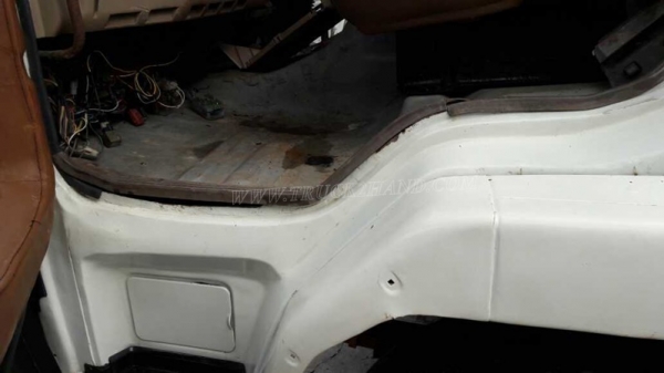 รถเทเลอร์ท้ายเป็ด ยี่ห้อมิตซู หน้ากากดำ สองเพลา 225K รถพร้อมใช้ มีภาพวีดีโอเครื่องประกอบด้วย