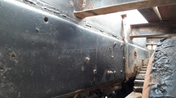 รถเทเลอร์ท้ายเป็ด ยี่ห้อมิตซู หน้ากากดำ สองเพลา 225K รถพร้อมใช้ มีภาพวีดีโอเครื่องประกอบด้วย