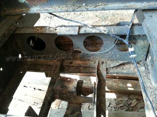 รถเทเลอร์ท้ายเป็ด ยี่ห้อมิตซู หน้ากากดำ สองเพลา 225K รถพร้อมใช้ มีภาพวีดีโอเครื่องประกอบด้วย