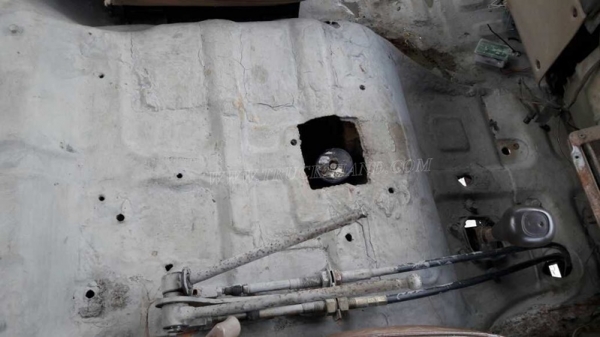 รถเทเลอร์ท้ายเป็ด ยี่ห้อมิตซู หน้ากากดำ สองเพลา 225K รถพร้อมใช้ มีภาพวีดีโอเครื่องประกอบด้วย