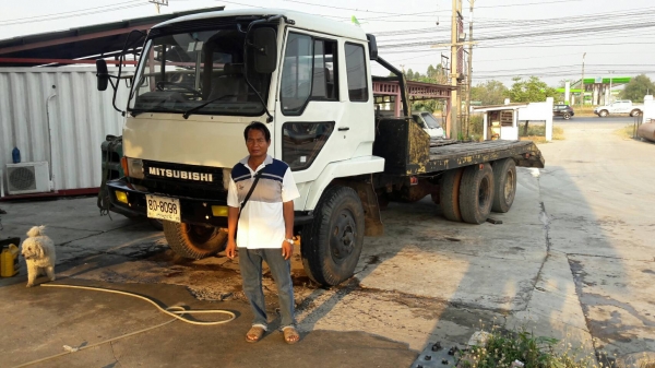 รถเทเลอร์ท้ายเป็ด ยี่ห้อมิตซู หน้ากากดำ สองเพลา 225K รถพร้อมใช้ มีภาพวีดีโอเครื่องประกอบด้วย