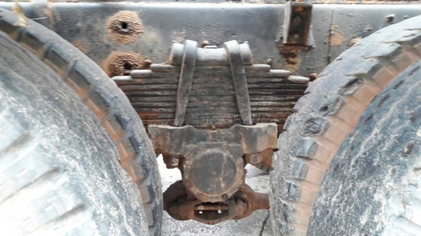 รถเทเลอร์ท้ายเป็ด ยี่ห้อมิตซู หน้ากากดำ สองเพลา 225K รถพร้อมใช้ มีภาพวีดีโอเครื่องประกอบด้วย