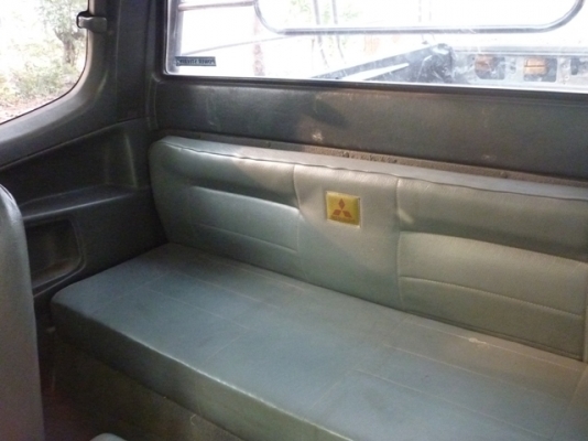 สตราด้า 2.5 ตัวถังบางทั้งคัน เครื่องดี  แอร์เย็น ทะเบียนเต็ม