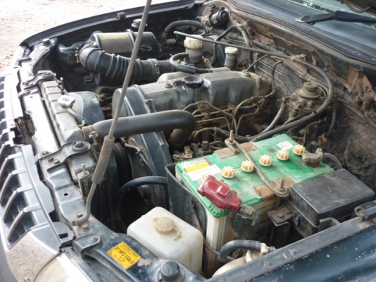 สตราด้า 2.5 ตัวถังบางทั้งคัน เครื่องดี  แอร์เย็น ทะเบียนเต็ม