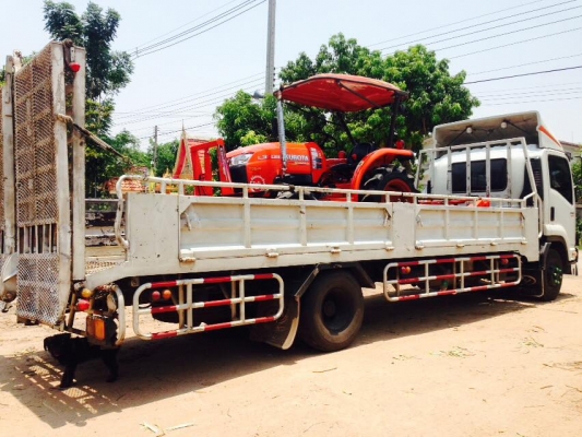 คูโบต้า L3008 4 WD ใบมีดตราช้าง