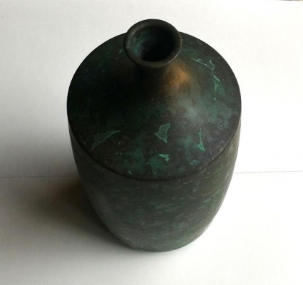 โถแจกันทองเหลืองโบราณ เก่าสนิมเขียวธรรมชาติ หนาและหนักมาก ควรค่าแกการสะสม