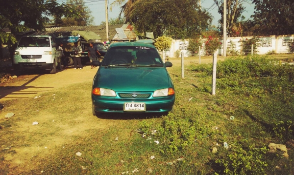 ขายฟอร๋ด 2 ประตู 45000 ติดแก๊ส ขับดี พร้อมโอน